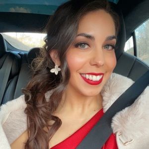 Meet your Posher, Nichole